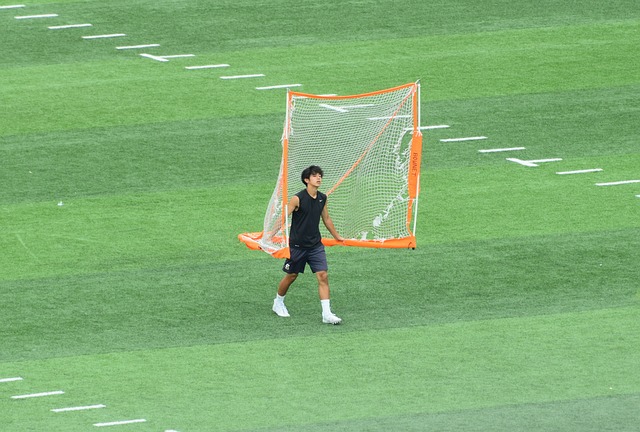 他曾经在巴 他曾经在巴